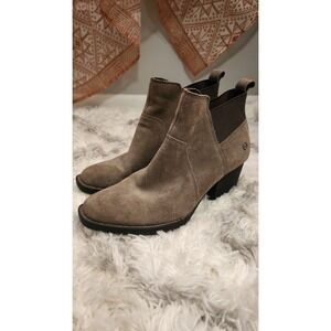 Born Women's Chelsea Suede Ankle Boots Taupe Pull On Block Size 11M F08322